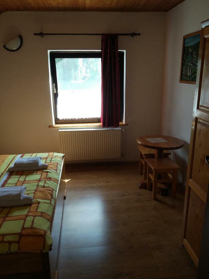 Apartment Jelena Seliste Dreznicko Exteriér fotografie